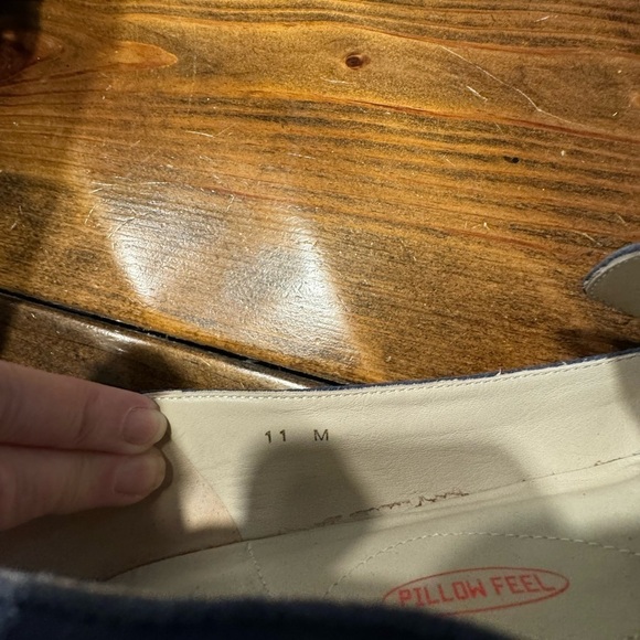 AMALFI by Rangoni navy suede blue round block heel NWOT size 11 - Picture 11 of 11